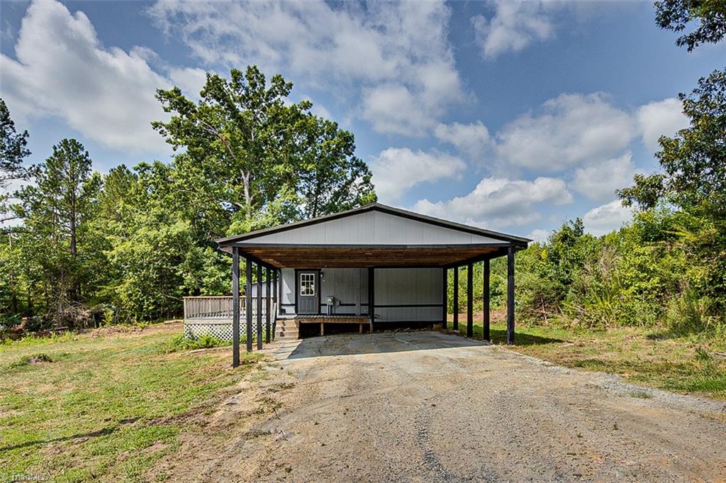 4864 Us Highway 220 Property Photo 2