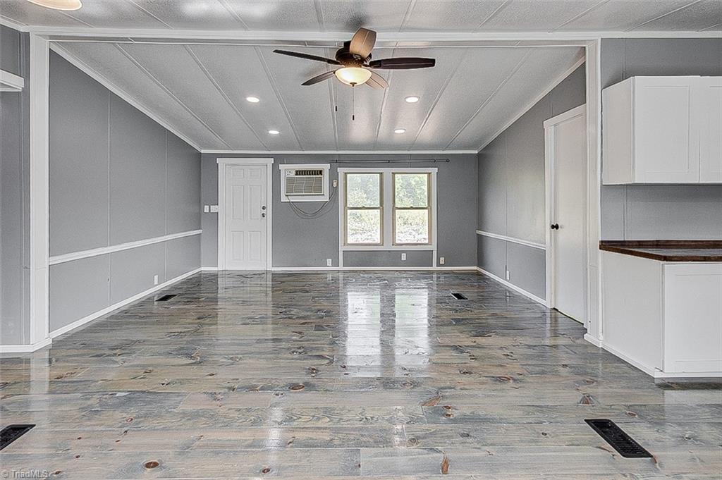 4864 Us Highway 220 Property Photo 20