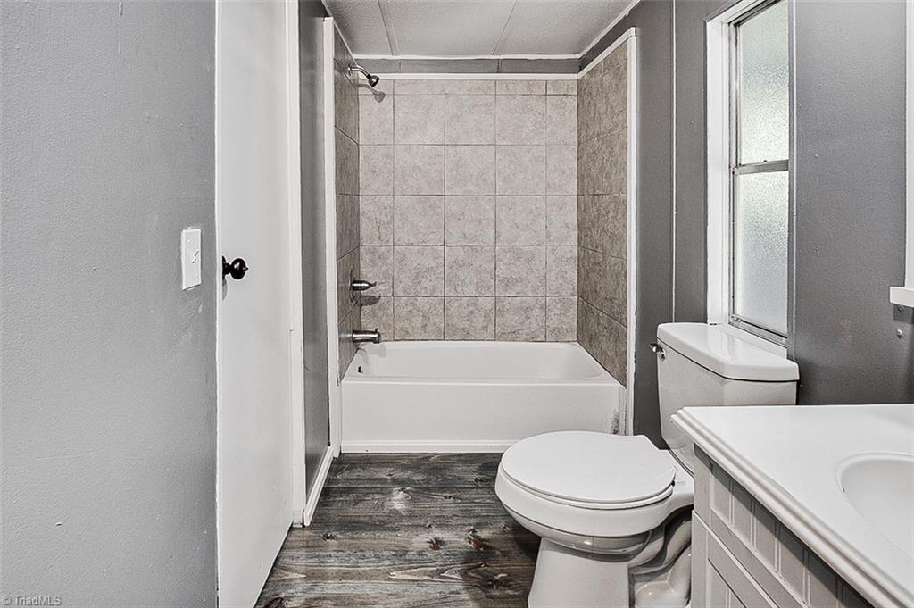 4864 Us Highway 220 Property Photo 36