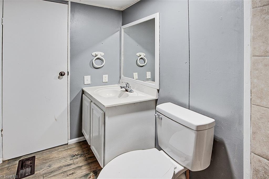 4864 Us Highway 220 Property Photo 40