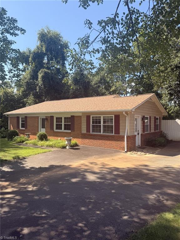 122 Redwood Bend Property Photo 1