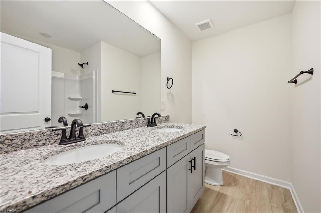 122 Maplewood Avenue Property Photo 19