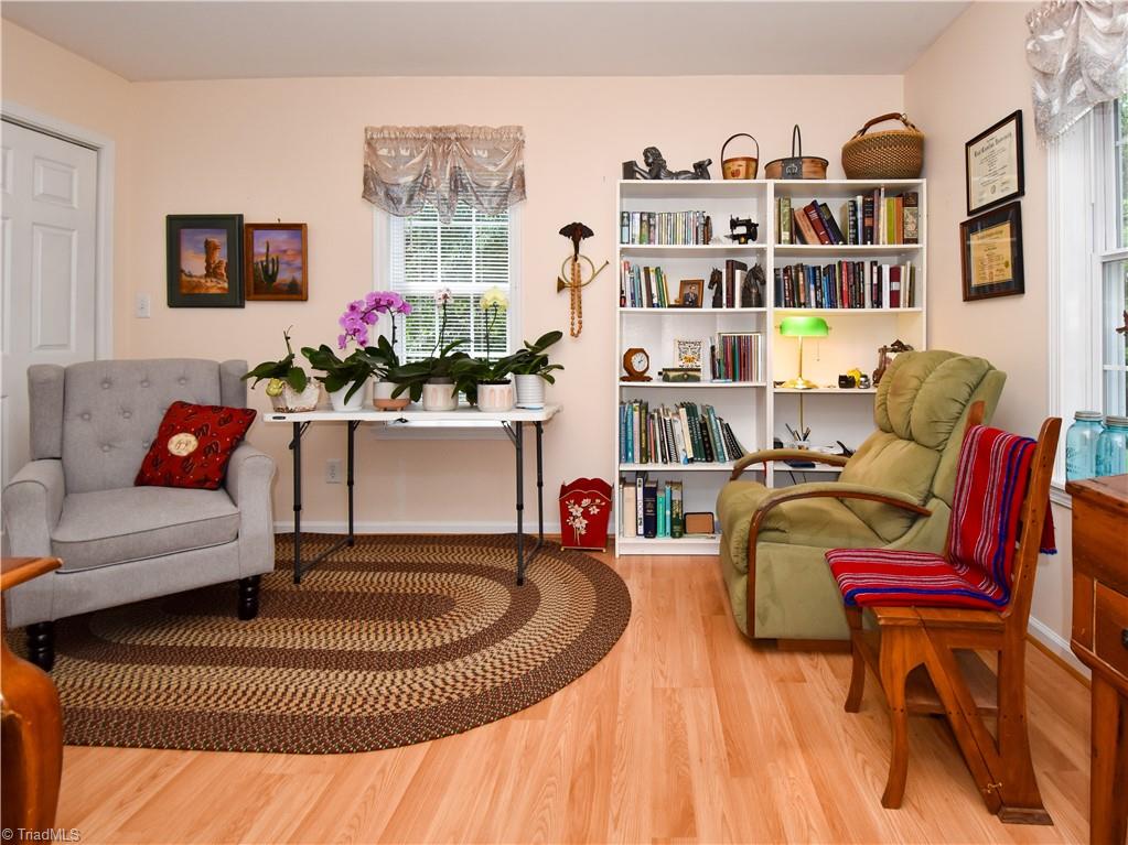 681 Sanford Avenue Property Photo 25