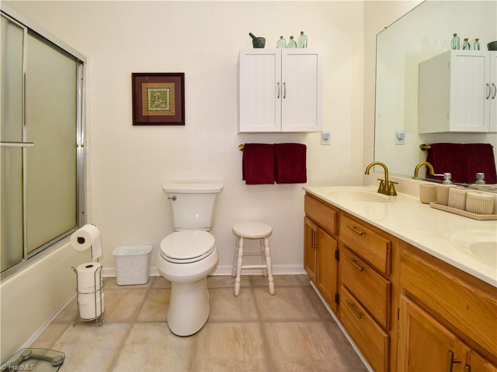 681 Sanford Avenue Property Photo 29