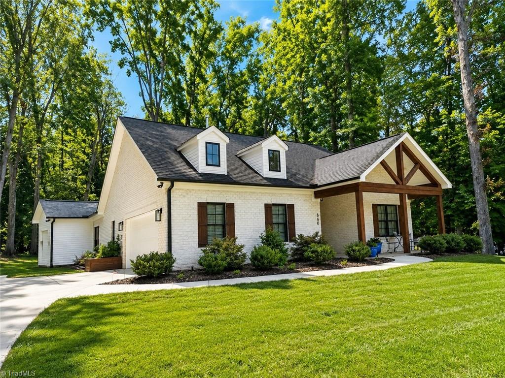 660 Corregidor Street Property Photo 1