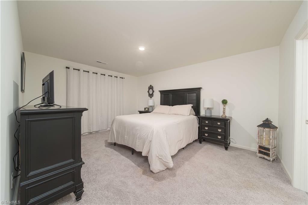 616 Pine Cone Lane Property Photo 14