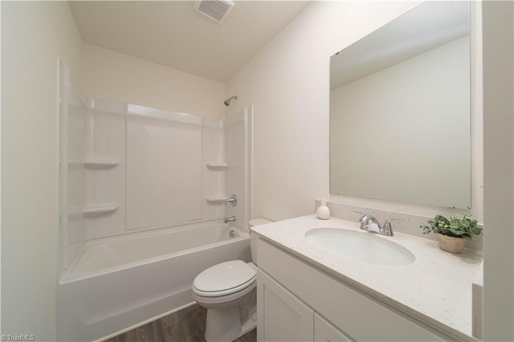 616 Pine Cone Lane Property Photo 20