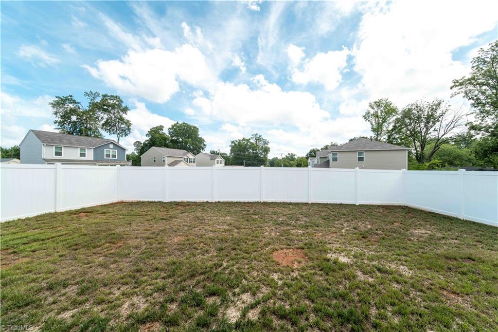 616 Pine Cone Lane Property Photo 25