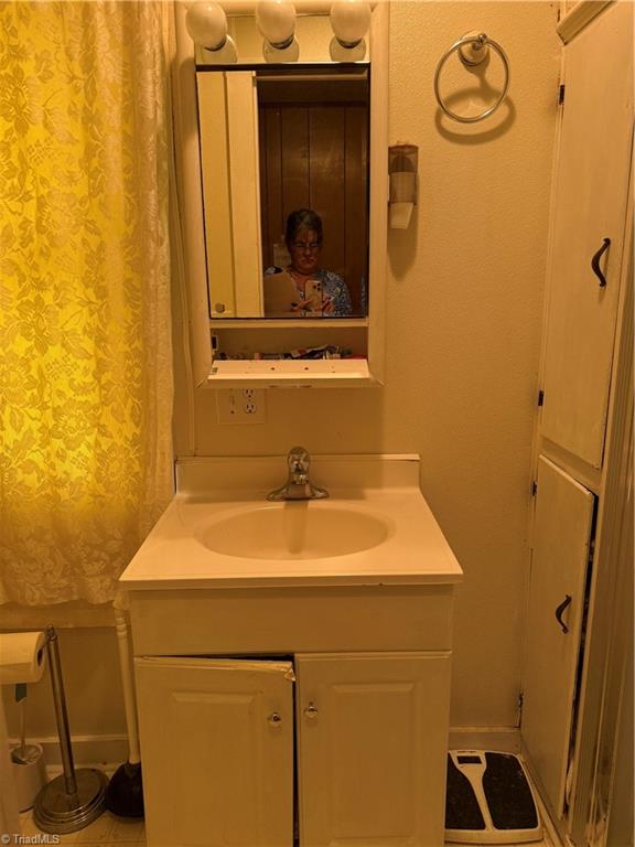 455 Cave Road Property Photo 14