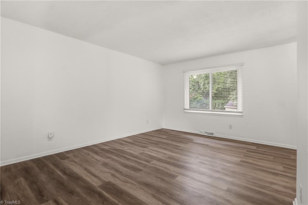 1609 Seven Oaks Place Property Photo 20