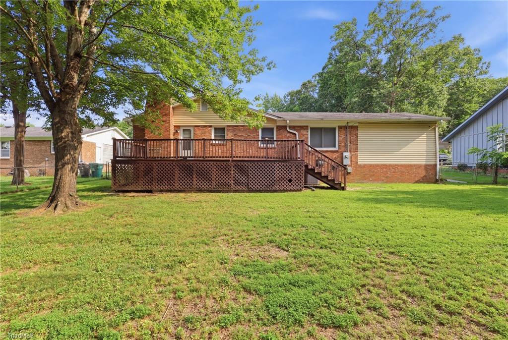 1609 Seven Oaks Place Property Photo 27