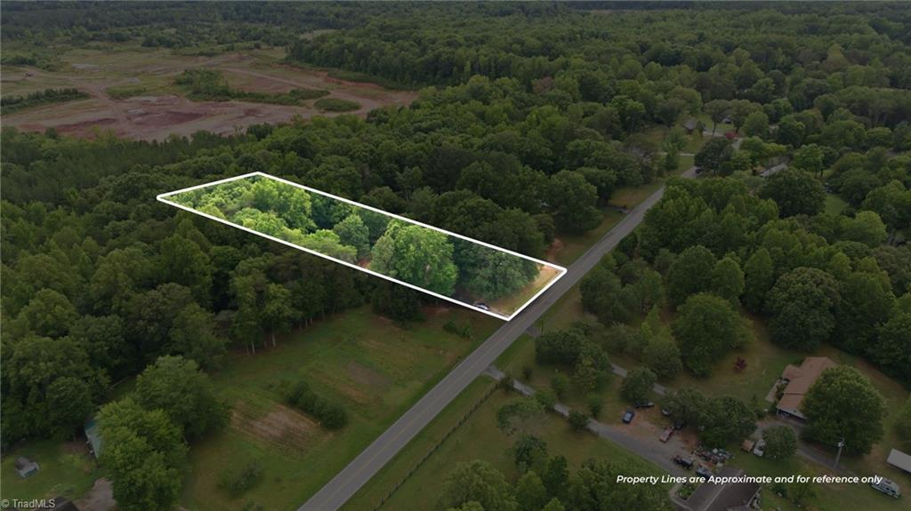 1078 River Road Property Photo 4