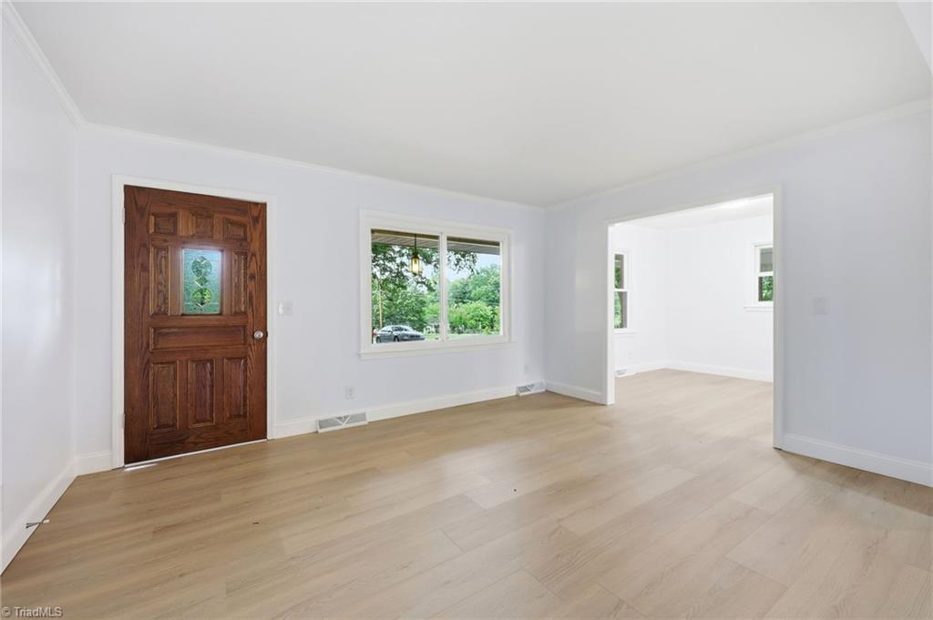 1078 River Road Property Photo 7