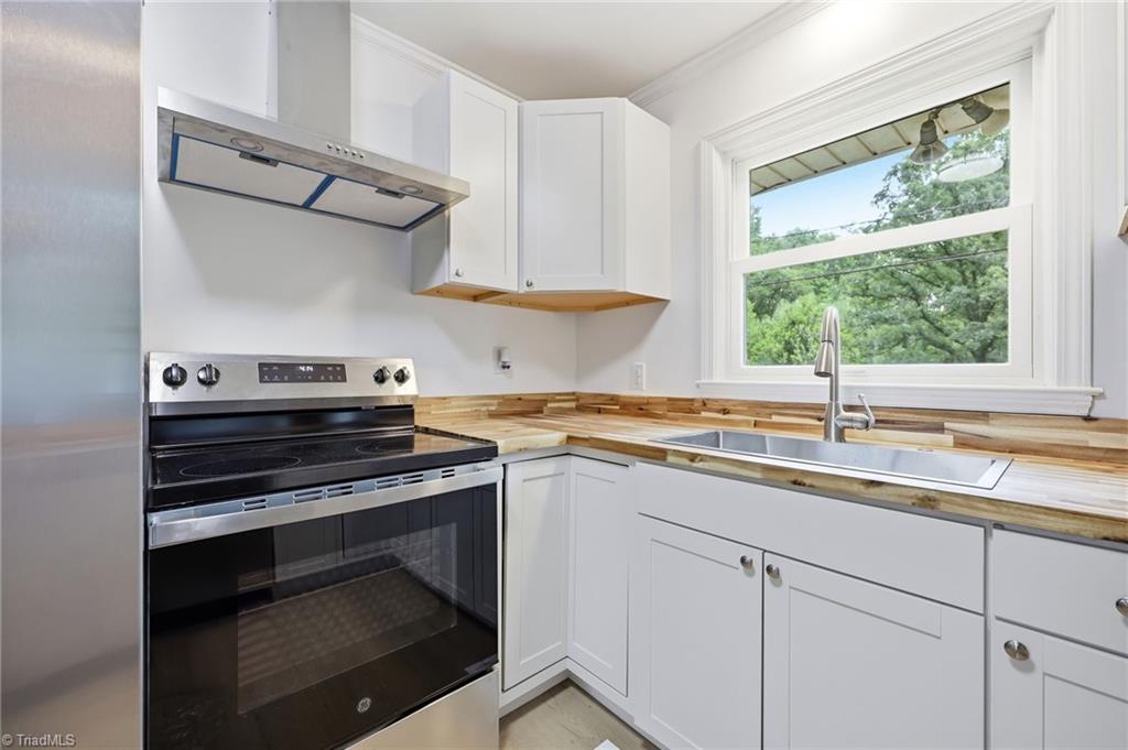 1078 River Road Property Photo 10