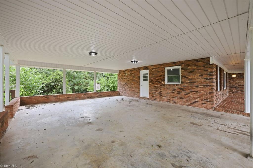 1078 River Road Property Photo 23