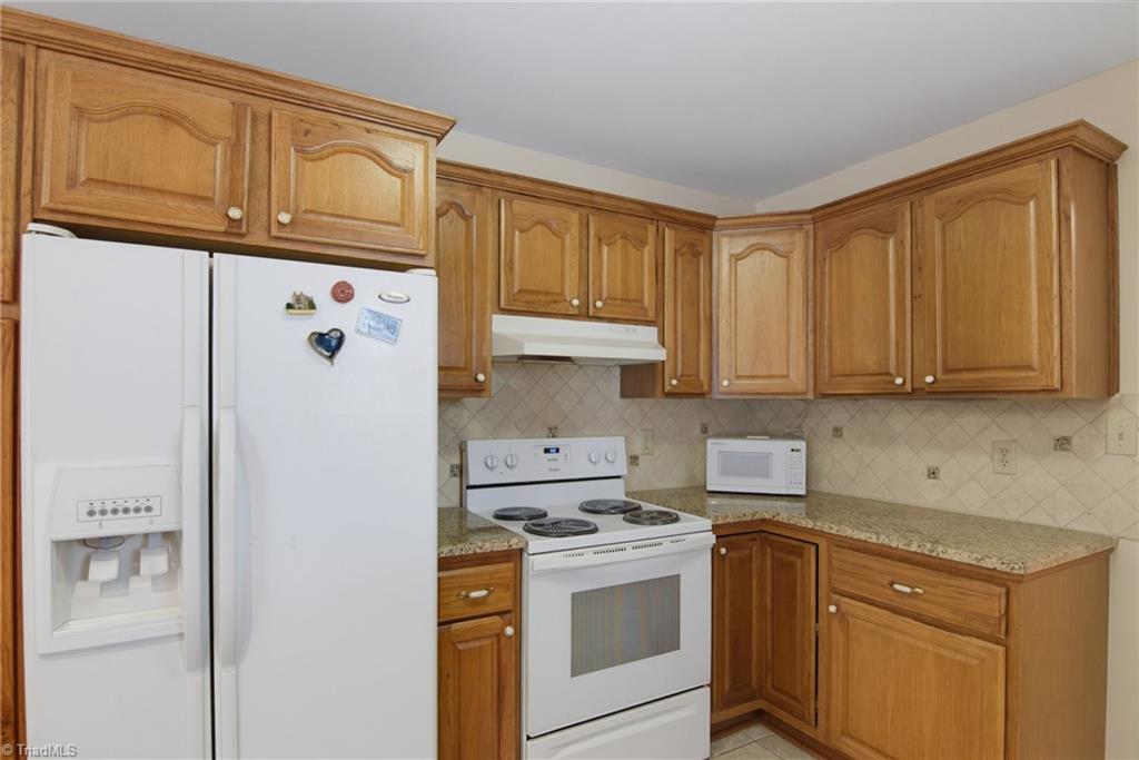 2301 Old Us Highway 421 E Property Photo 11