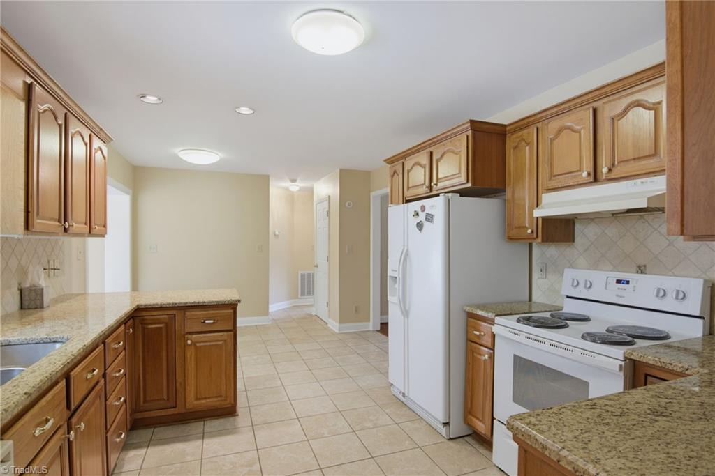 2301 Old Us Highway 421 E Property Photo 13
