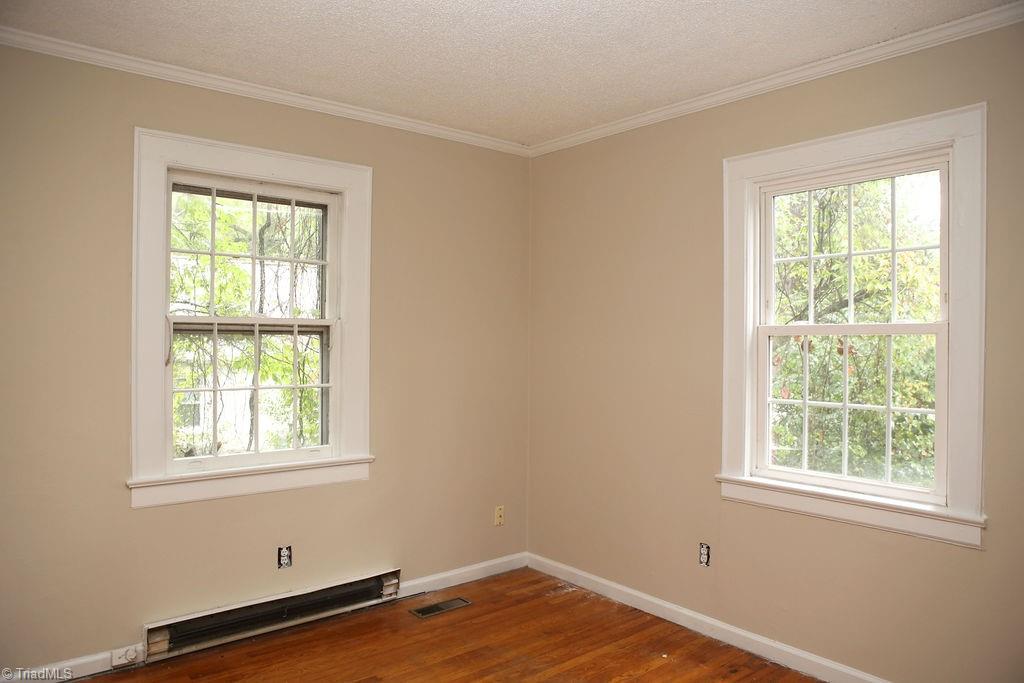 1806 Walker Avenue # A Property Photo 7