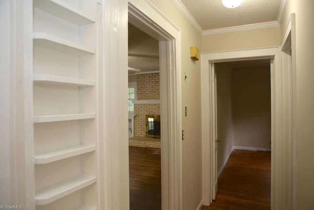 1806 Walker Avenue # A Property Photo 8