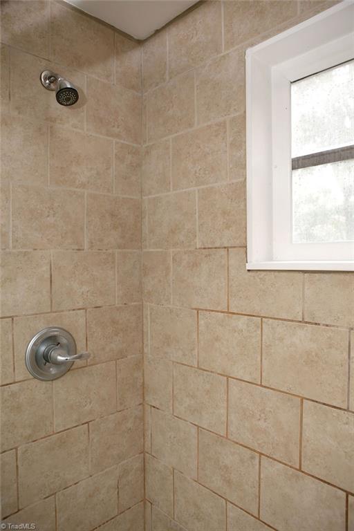 1806 Walker Avenue # A Property Photo 11