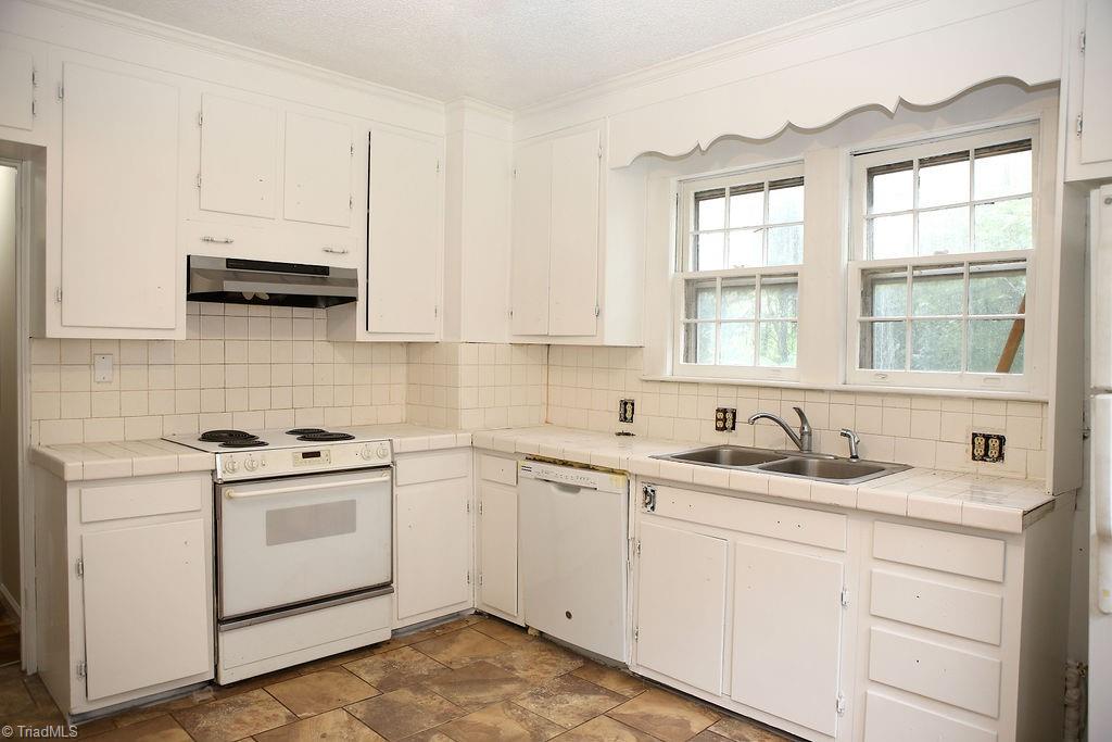 1806 Walker Avenue # A Property Photo 36