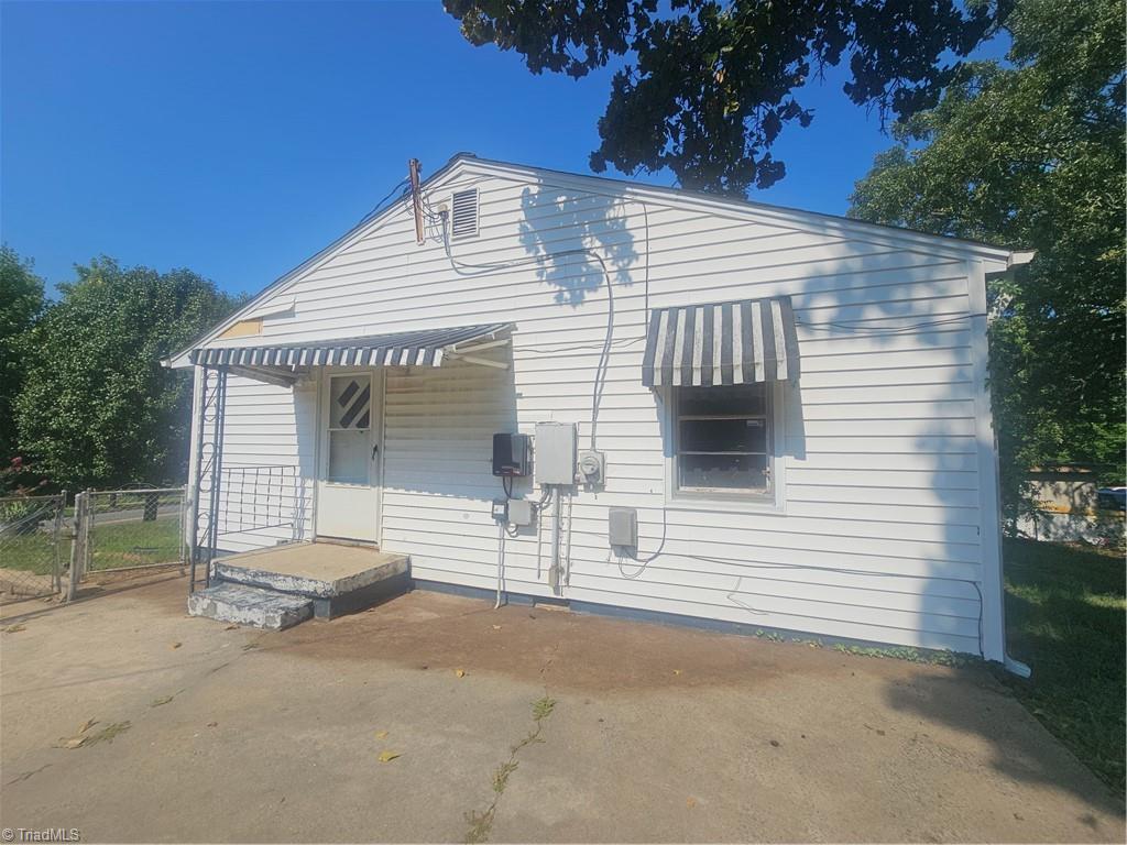 31 25th Street Property Photo 4