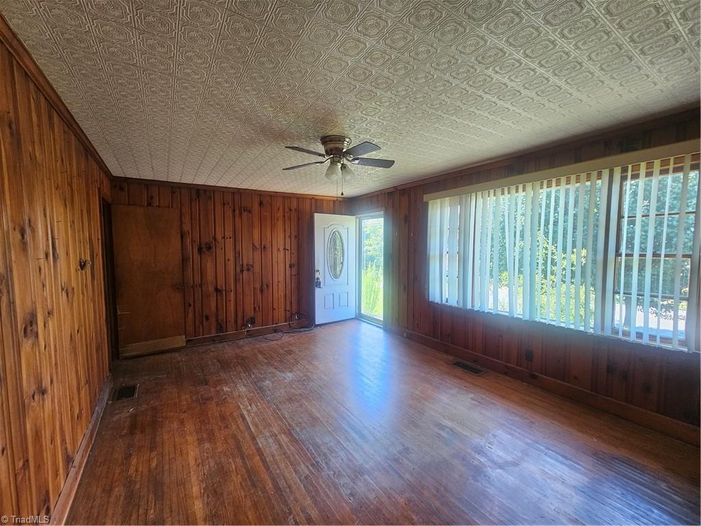 31 25th Street Property Photo 9