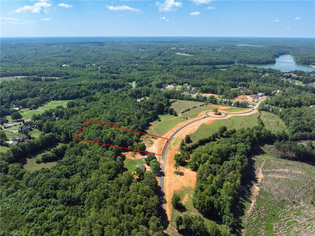 7289 Plunkett Road Property Photo 2
