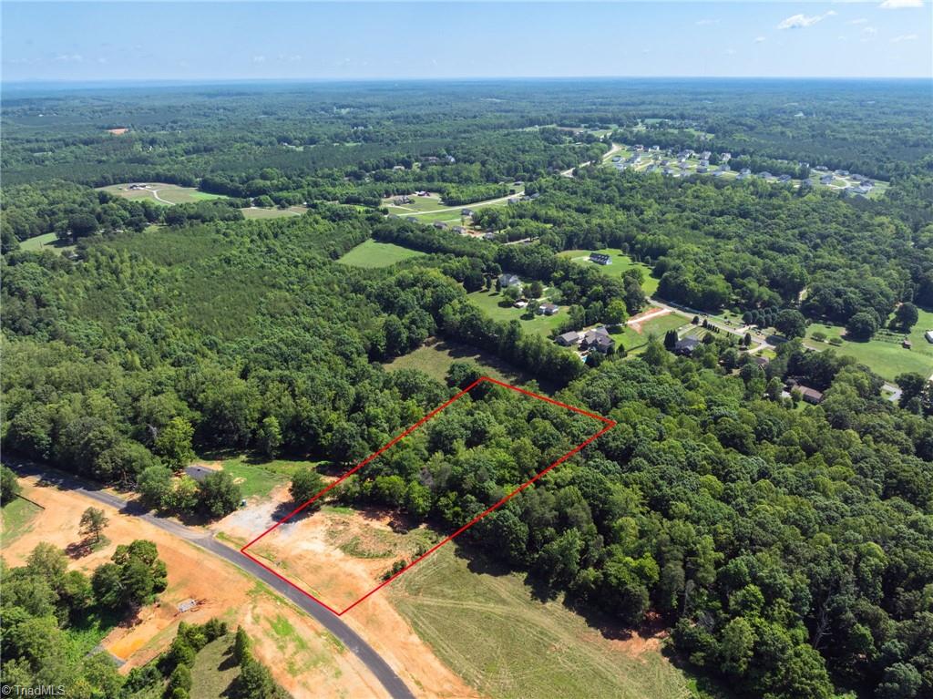 7289 Plunkett Road Property Photo 3