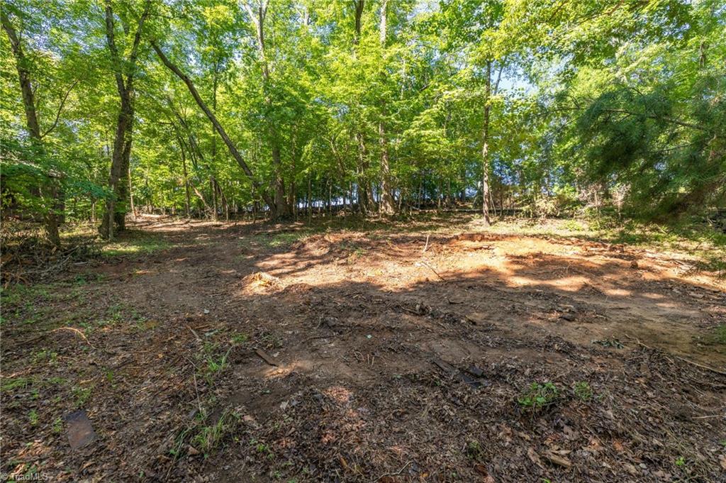 7289 Plunkett Road Property Photo 4
