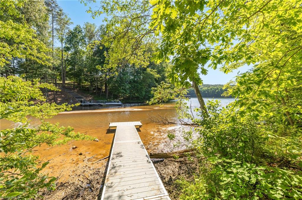 7289 Plunkett Road Property Photo 25