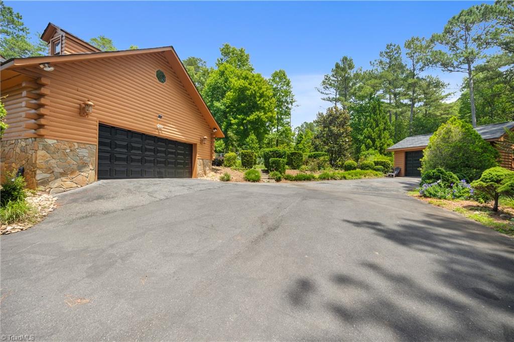 214 Harbor Ridge Drive Property Photo 4