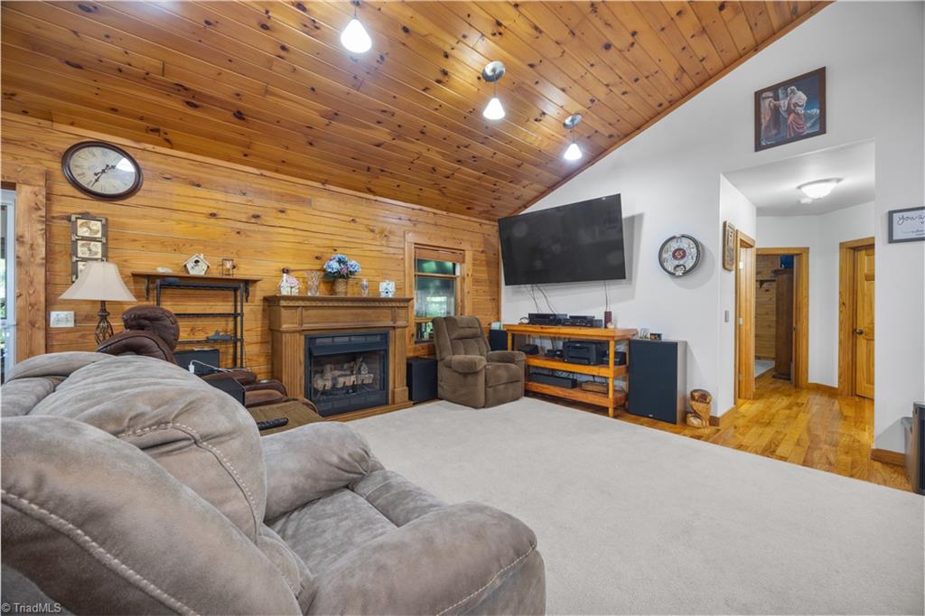 214 Harbor Ridge Drive Property Photo 16