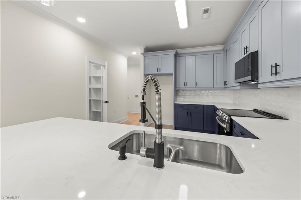 1133 Timber Hill Drive Property Photo 32