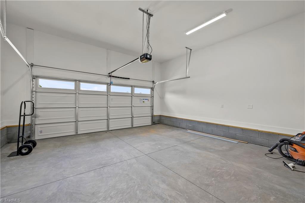 1133 Timber Hill Drive Property Photo 33