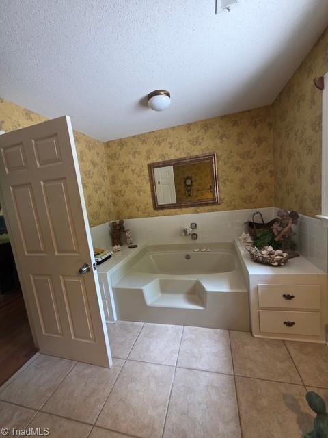 2385 River Run Drive Property Photo 7
