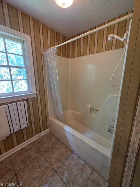 2385 River Run Drive Property Photo 10