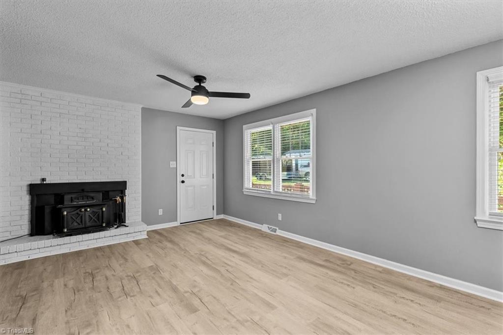 2301 Maple Street Property Photo 23