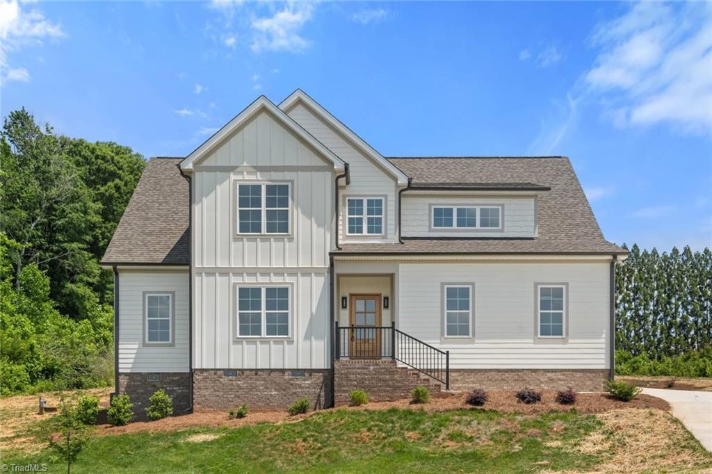 153 Summerlyn Drive