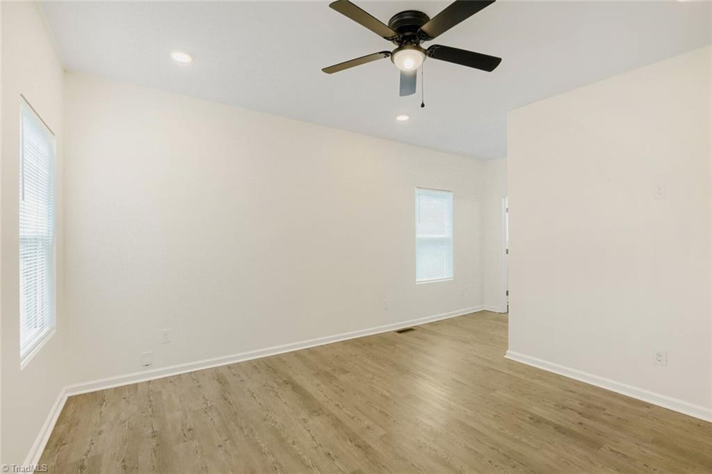 1335 Elrado Street Property Photo 20
