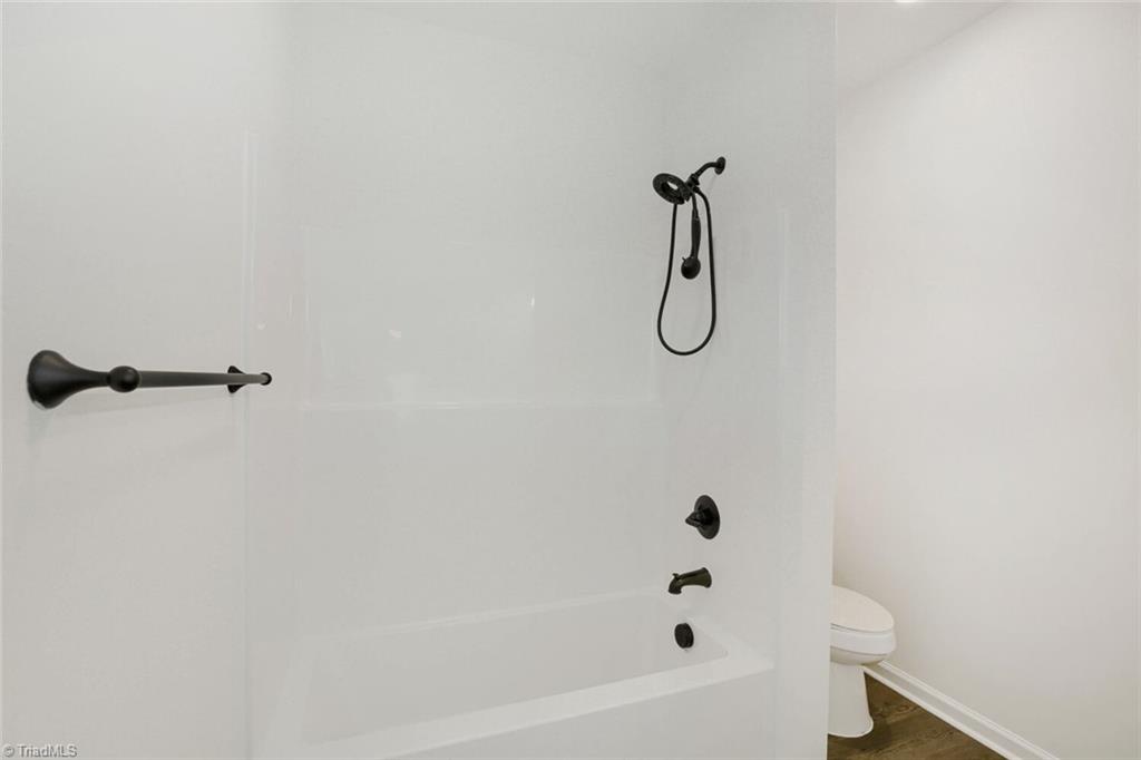1335 Elrado Street Property Photo 25