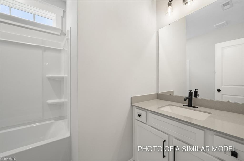 109 Vine Maple Court Property Photo 16