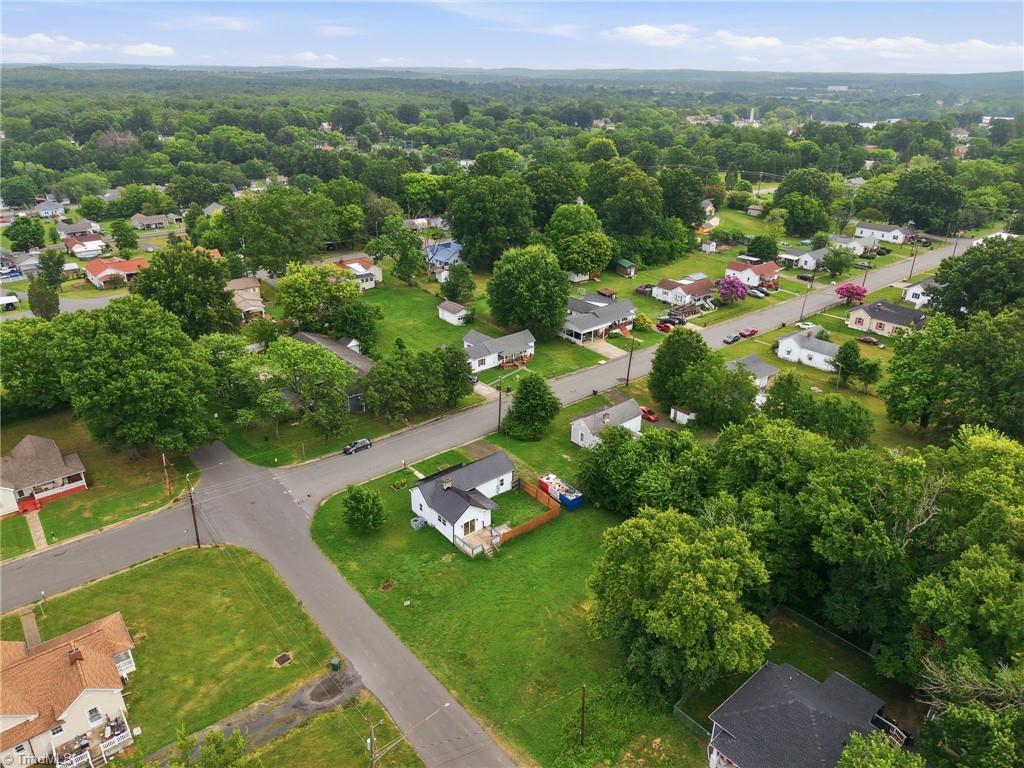 1202 Ridge Avenue Property Photo 27