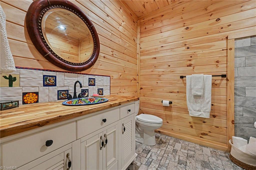 12751 Nc Highway 86 S Property Photo 34