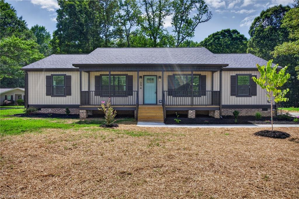 1094 Kerner Road Property Photo 1