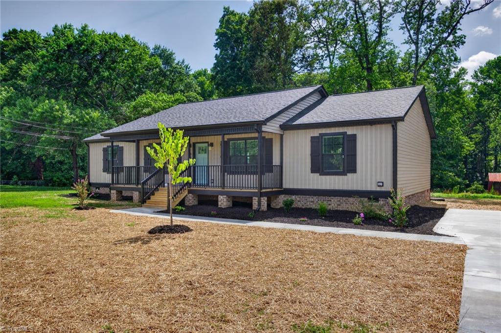 1094 Kerner Road Property Photo 3