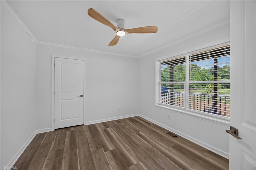 1094 Kerner Road Property Photo 23