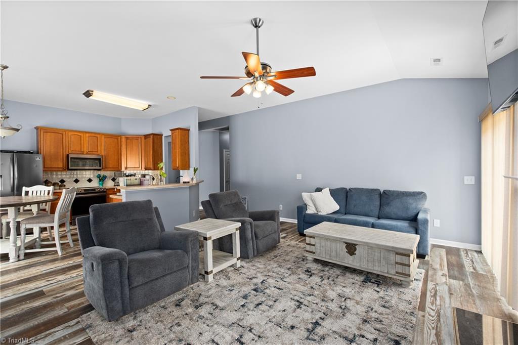 4323 Karley Court Property Photo 10