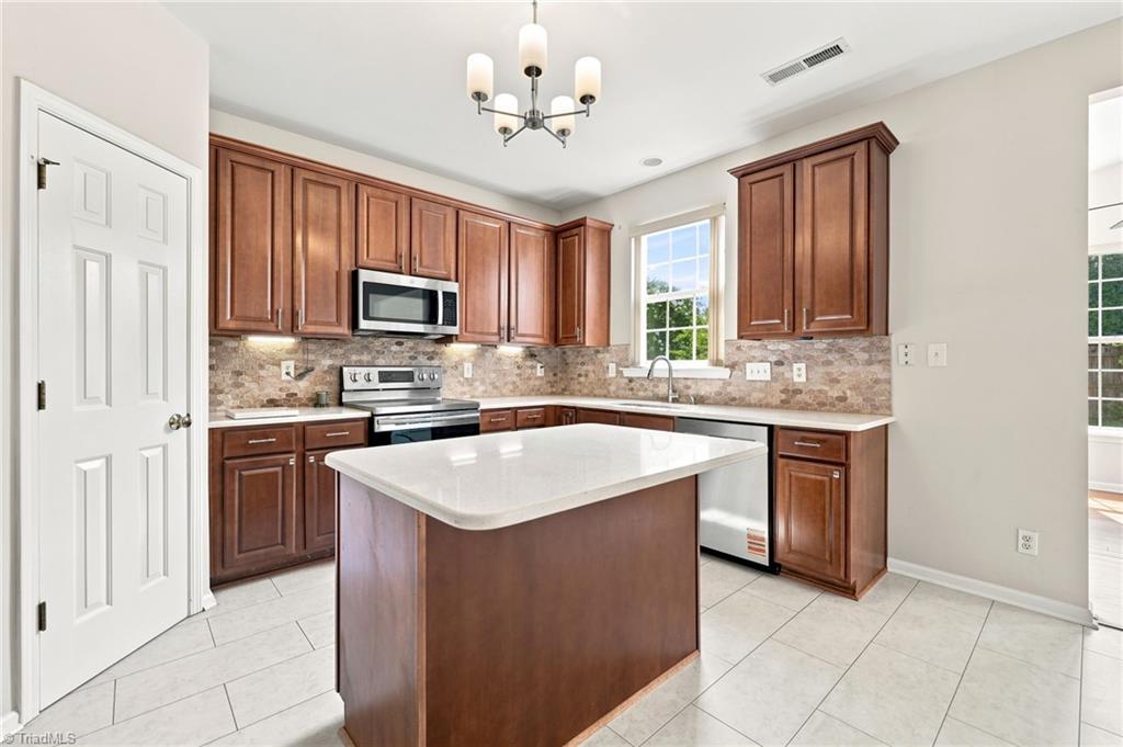 3174 Rock Pond Circle Property Photo 21