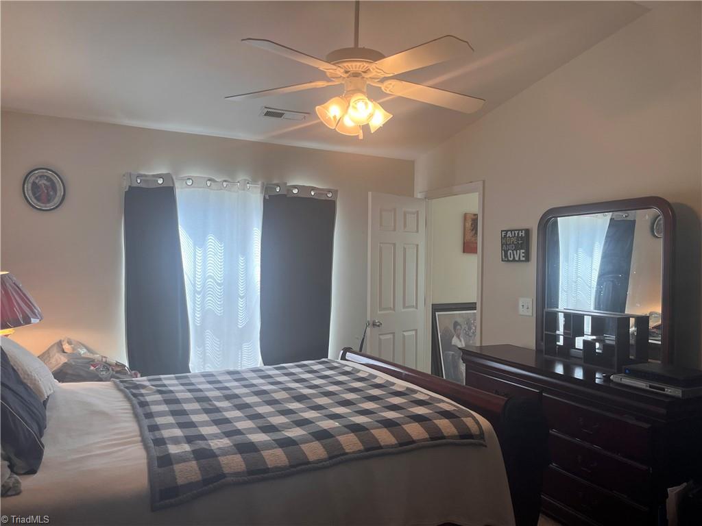 626 Bentley Lane Property Photo 12